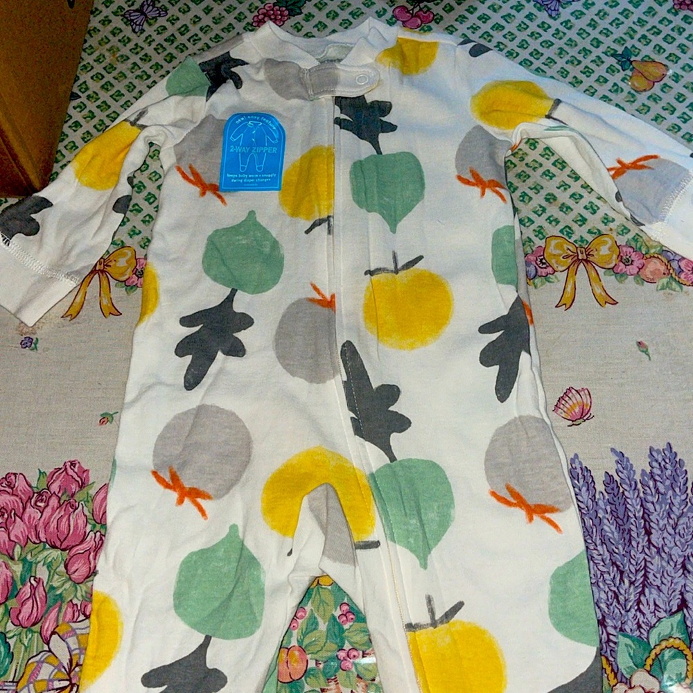 One piece pajamas 6-9 months